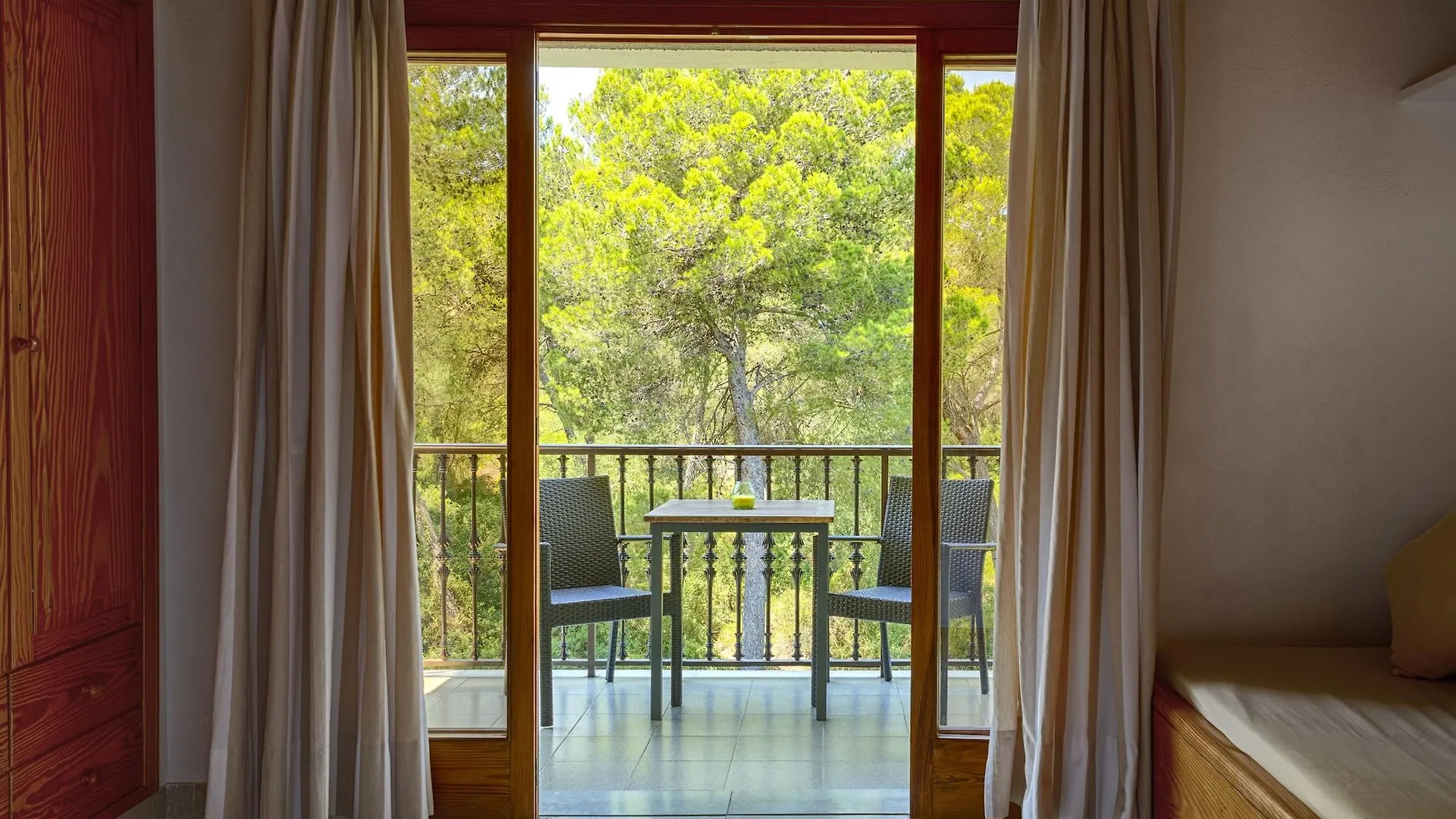 Es Baulo Petit Hotel Can Picafort  Aparthotel