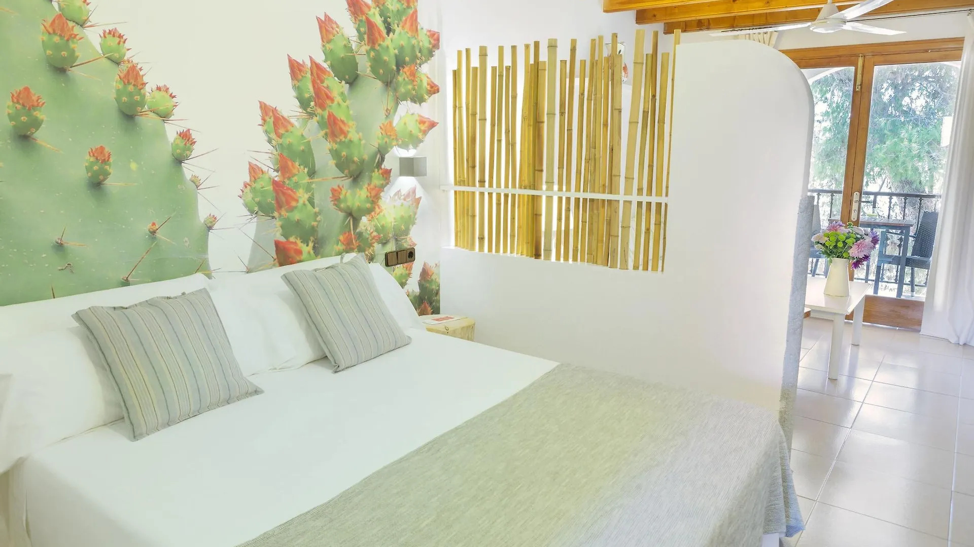 **** Aparthotel Es Baulo Petit Hotel Can Picafort  Spanien
