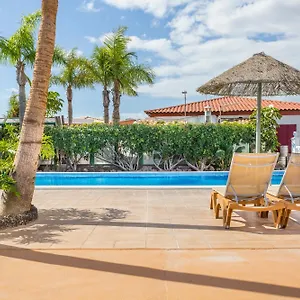 https://royal-tenerife-country-club-by-diamond-resorts.adeje-hotels.com
